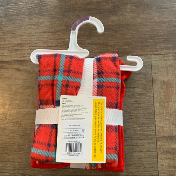 New Cat & Jack Christmas Holiday pajamas - Picture 4 of 5